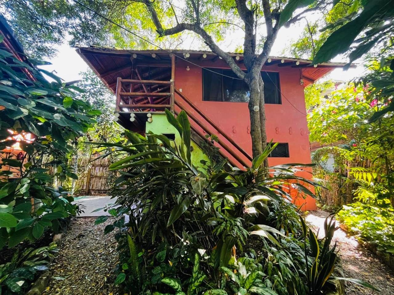 Вилла Itchimbia Garden Ayampe Montana Y Mar Экстерьер фото