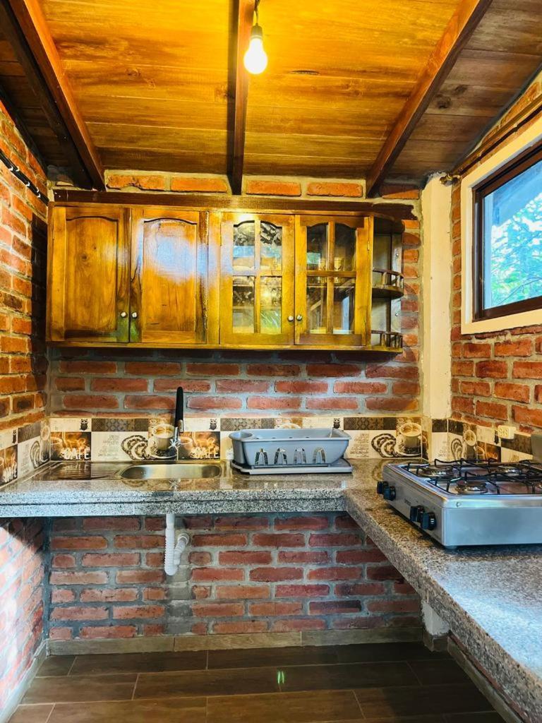 Вилла Itchimbia Garden Ayampe Montana Y Mar Экстерьер фото